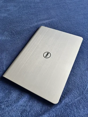 Notebook Dell Inspiron - i5 de 5º geração