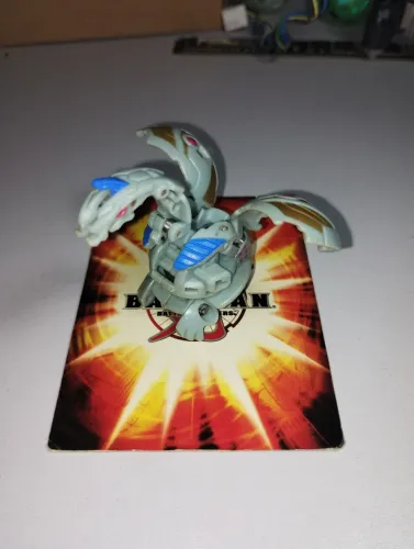Bakugan Haos Cyborg Helios