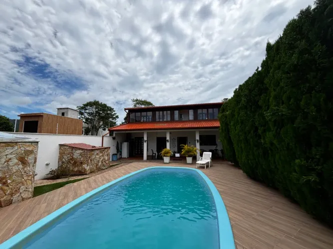 Casa Comercial para Venda em Florianópolis, São João do Rio Vermelho, 6 dormitórios, 6 ban