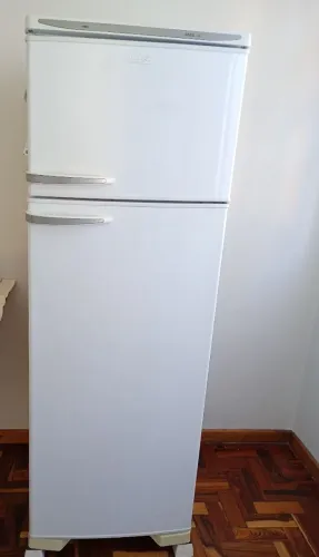 Vendo geladeira