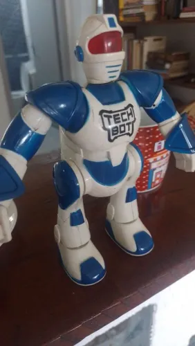 Robô antigo 