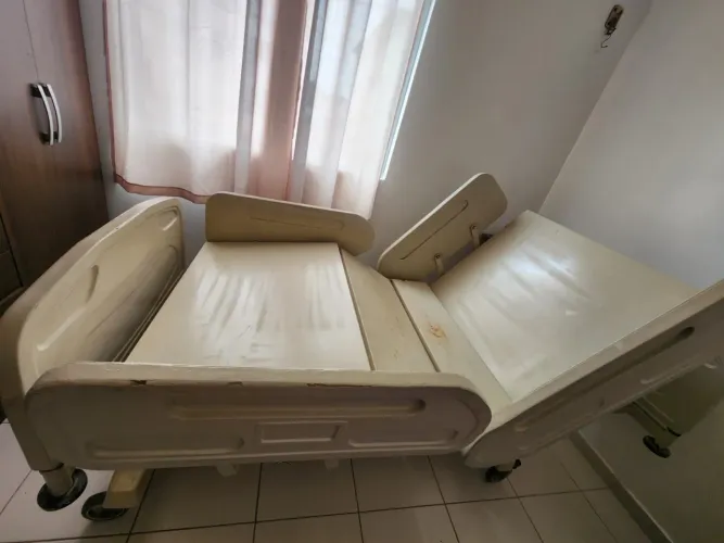 Cama hospitalar