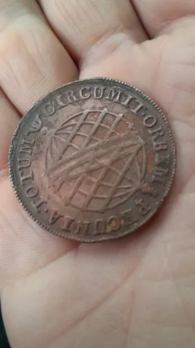 Moedas antigas e notas. Uma das moedas XL de ano 1802