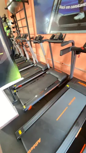 Esteira 410t residencial corrida/caminhada
