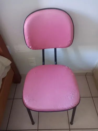 Cadeira * 