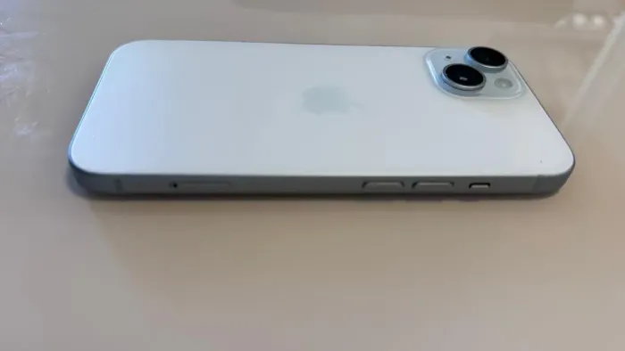 iPhone 15 Plus 256GB Branco