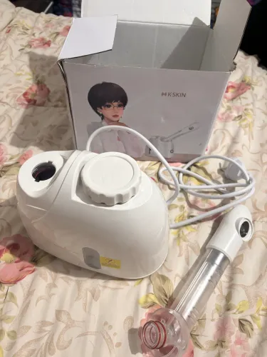 Aparelho Vaporizador Facial e capilar Portátil Cor Branco