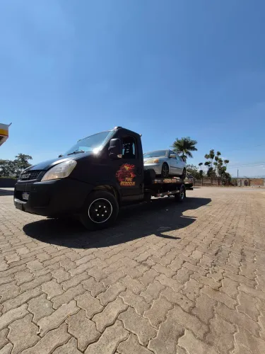 Iveco Daily 40s14 prancha 2016/2017