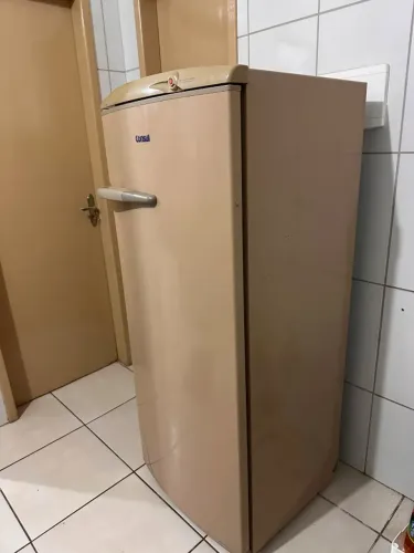 Geladeira Consul 320L Degelo Seco - Excelente Estado - Borracha Nova