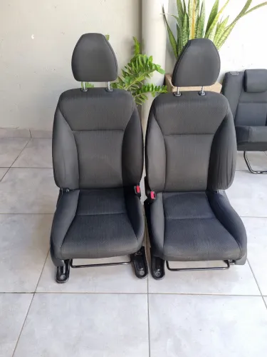 Jogo de bancos hrv 2016 800  reais