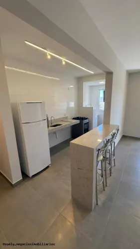 Apartamento para Venda em Uberlândia, Santa Mônica, 2 dormitórios, 1 suíte, 2 banheiros, 1