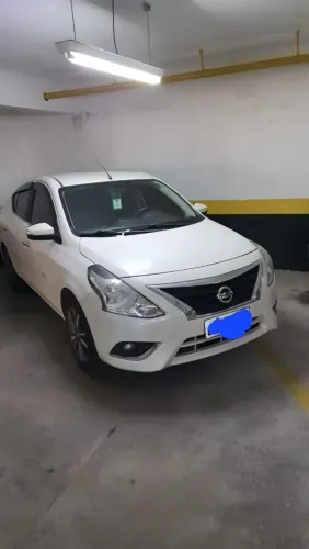 Nissan Versa SL 1.6 16V Flexstart 4P Aut. 2018