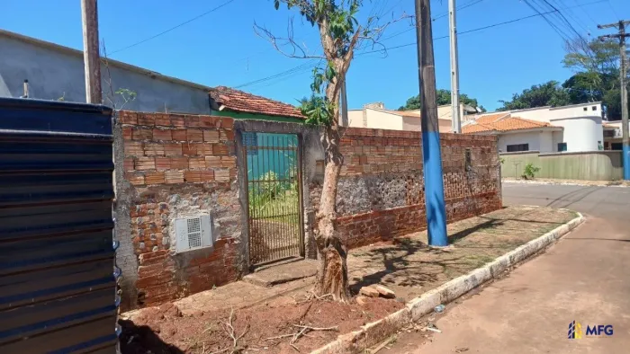 Casa a venda em Barão de Antonina SP