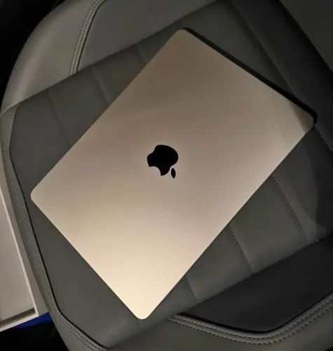 MacBook Air M5 16 GB 512 SSD