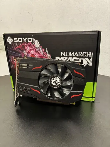 Placa de Vídeo Soyo RX 550 4GB - Ótimo Estado