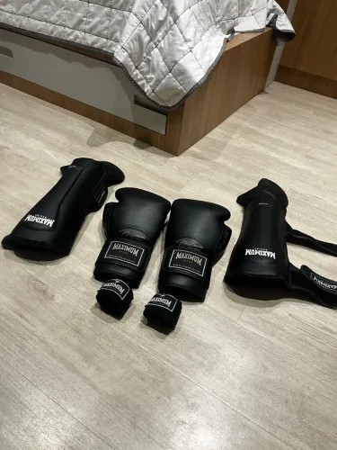 KIT MUAY THAI/ BOXE/ KICKBOXING