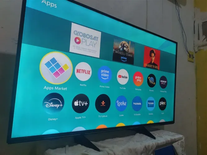 Smart Panasonic 55 polegadas 4k Ultra hd controle e pezinho R$ 1450