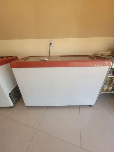 Freezer expositor Metalfrio