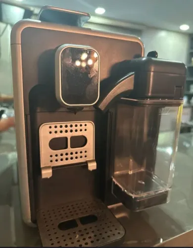 Maquina de café 3 corações