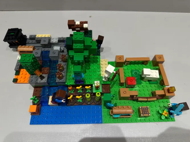 LEGO Minecraft 21114 Conjunto da Fazenda