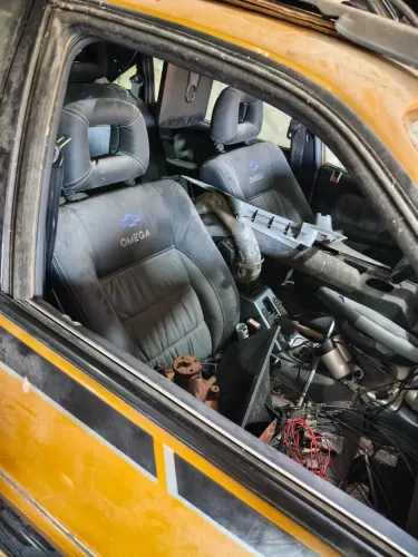 Chevrolet Omega GLS 2.2 / 2.0 (álcool) 1993