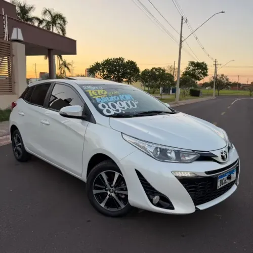 Toyota Yaris XLS Connect 1.5 Flex 16V 5P AUT 2022