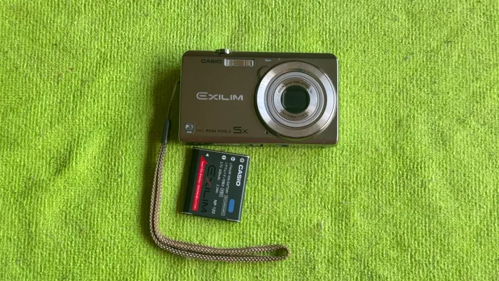 Casio exilim Ex-zs15