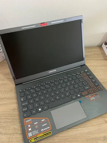 Notebook Positivo C14 à venda - Ótimo para estudos e tarefas do dia a dia