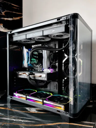 PC Gamer Ryzen 7 5700 + RTX 4060 8GB | 16GB RAM 3600MHz | SSD 512GB