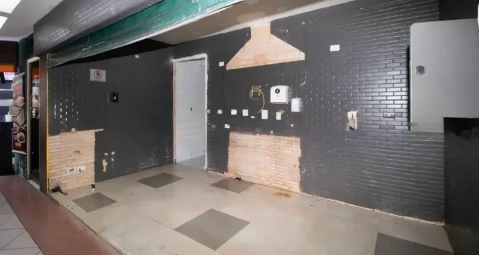 Loja em galeria na Travessa Marechal Deodoro, 976 - Loja 77 23 m²