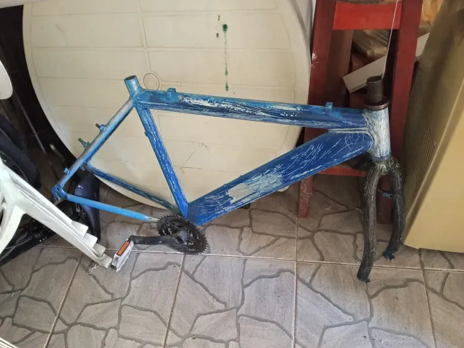 Quadro de bike faço preço mais baixo pra hoje!!