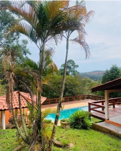 Chácara em Itu | 3.000m², Piscina, Sauna e Vista Privilegiada para a Mata! More ou invista