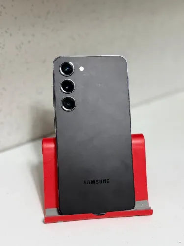 Samsung s23 normal