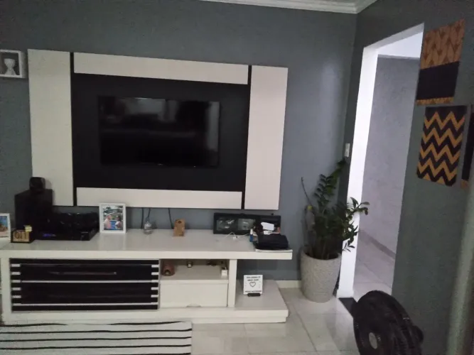 Rack e Painel Lakeado Branco