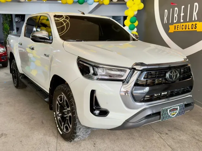 Toyota Hilux CD SRX 4X4 2.8 TDI 16V Diesel Aut. 2021