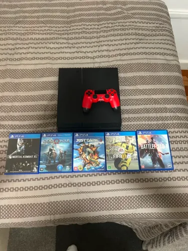 PS4