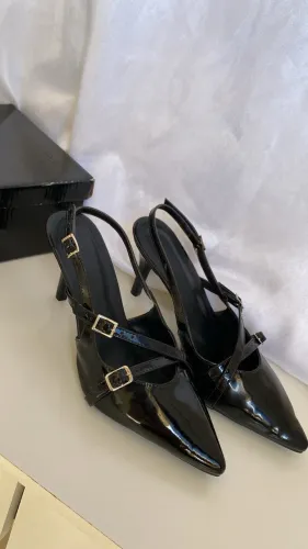 Scarpin preto (nunca usado)