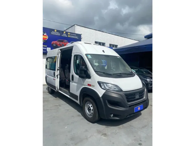 Fiat Ducato Minibus 2.2 Exec. 17L Diesel (e6) 2025