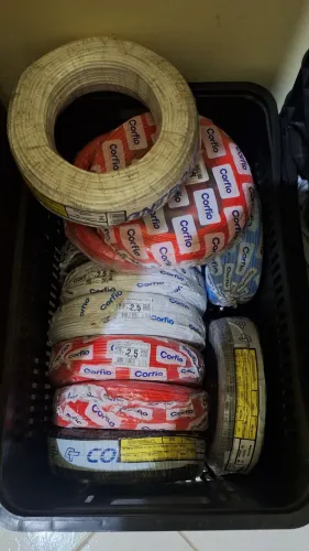 Vendo cabos flex 2,5mm Corfio novo, varias cores.