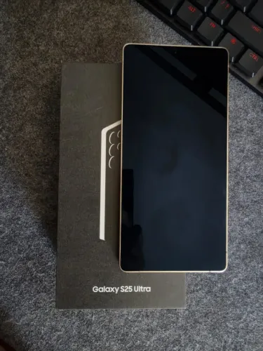 S25 ULTRA 512GB - Em estado de novo.