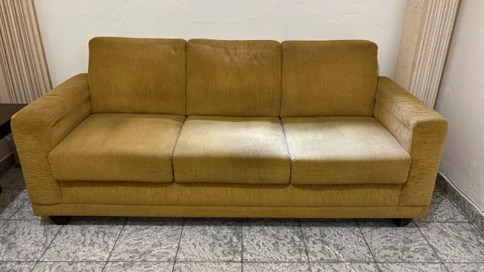 Conjunto de sofás  2 e 3 lugares 