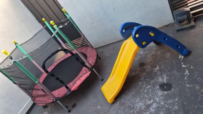 Escorregador infantil