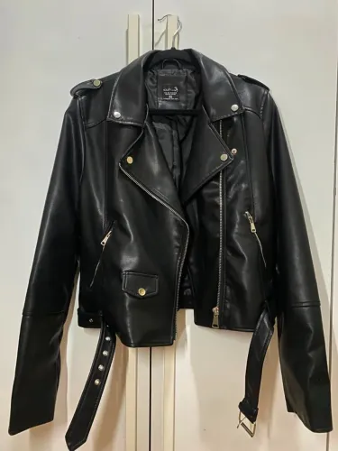 Jaqueta Biker South & Co. de Couro Sintético Preta - Tamanho XG - Nunca Usada