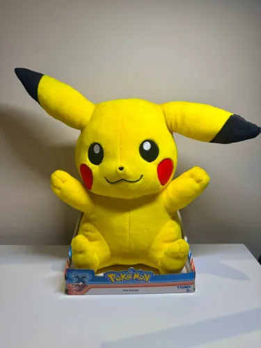 Pikachu original - Pokémon XY (TOMY) ?