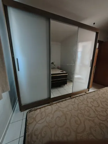 Vendo guarda roupa de casal
