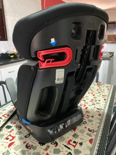 Cadeirinha para automóvel infantil