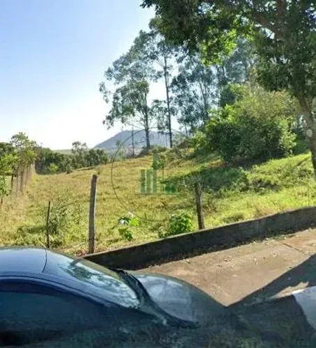 Lote / Terreno em Jardim Holiday - São Pedro