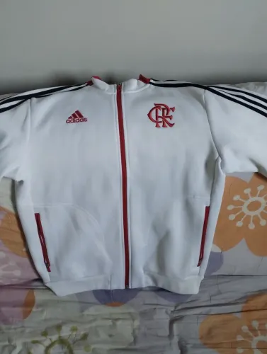 Vendo todas essas camisas 