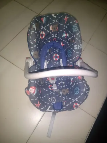 Bebê  conforto