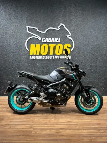 YAMAHA MT-09 850 ABS - 2025